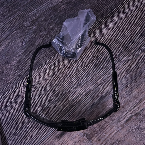 Pit vipers - Picture 2 of 2